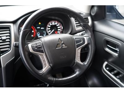 Mitsubishi Triton 2.4 GT Plus Premium 4DR ปี 2019 ไมล์ 39,000 km. รถบ้านแท้ รถมือเดียว ฟรีดาวน์ได้ รูปที่ 7